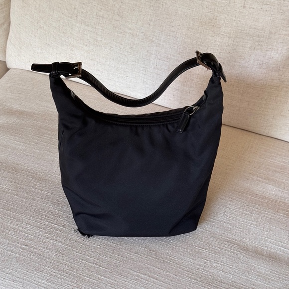 Coach 7423 Black Nylon Leather Trim Shoulder
Bag‎ - Picture 1 of 8